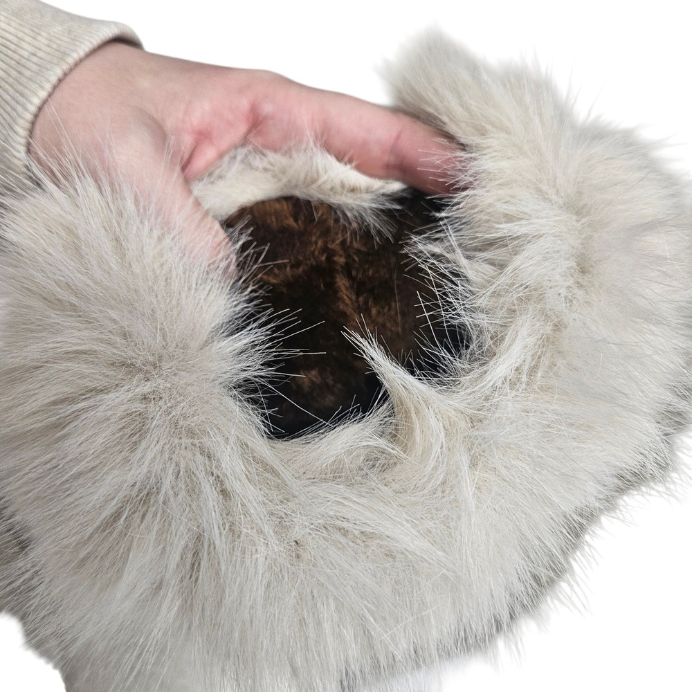 Wild Diva Faux Fur Boots Womens Size 9 Beige Shaggy Yeti Après Ski Cozy Winter - Picture 9 of 9